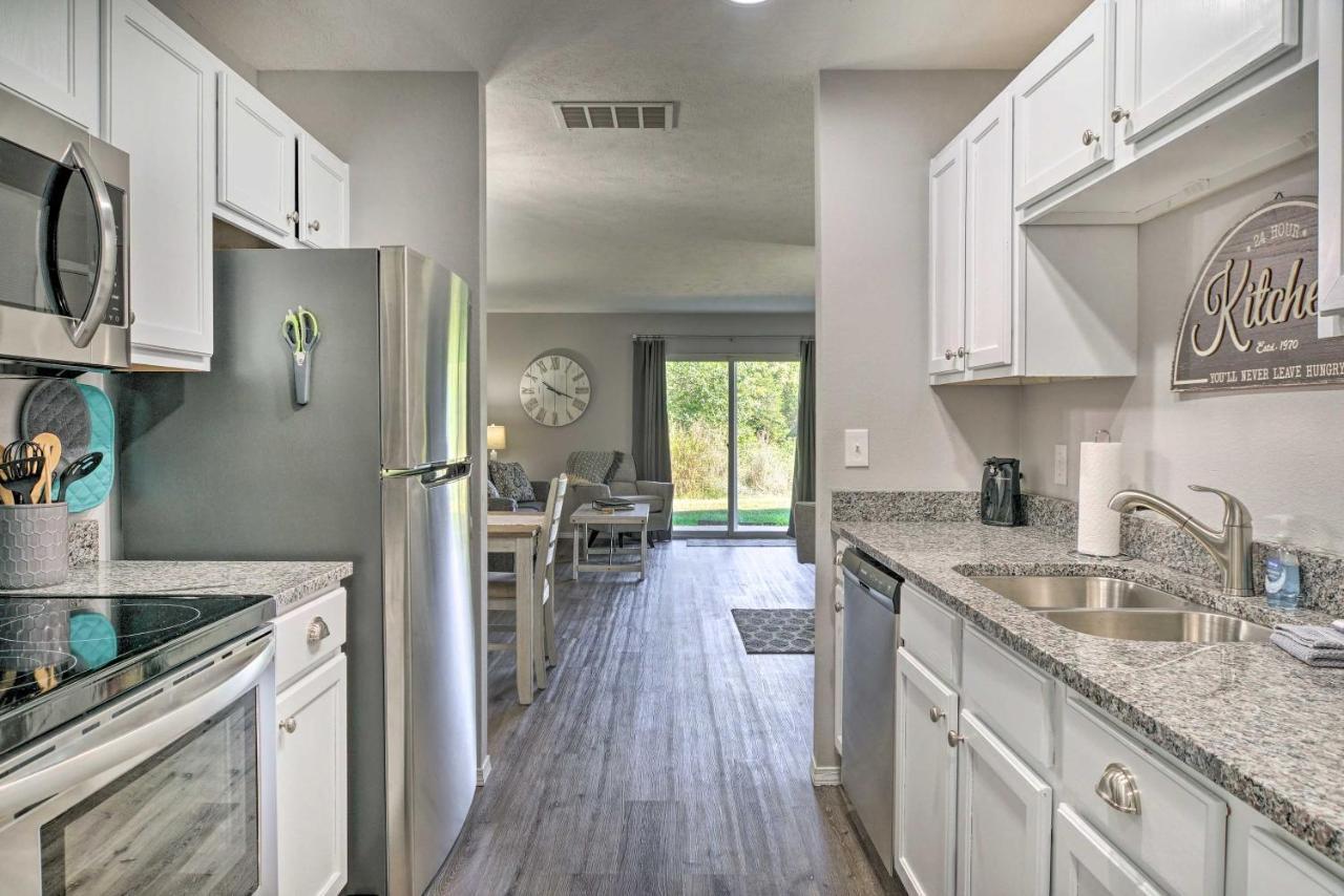 Cozy Condo With Pool Access, 5 Mi To Table Rock Lake Брэнсон Экстерьер фото