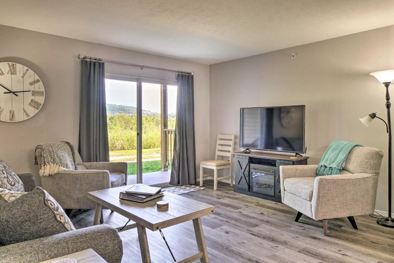 Cozy Condo With Pool Access, 5 Mi To Table Rock Lake Брэнсон Экстерьер фото