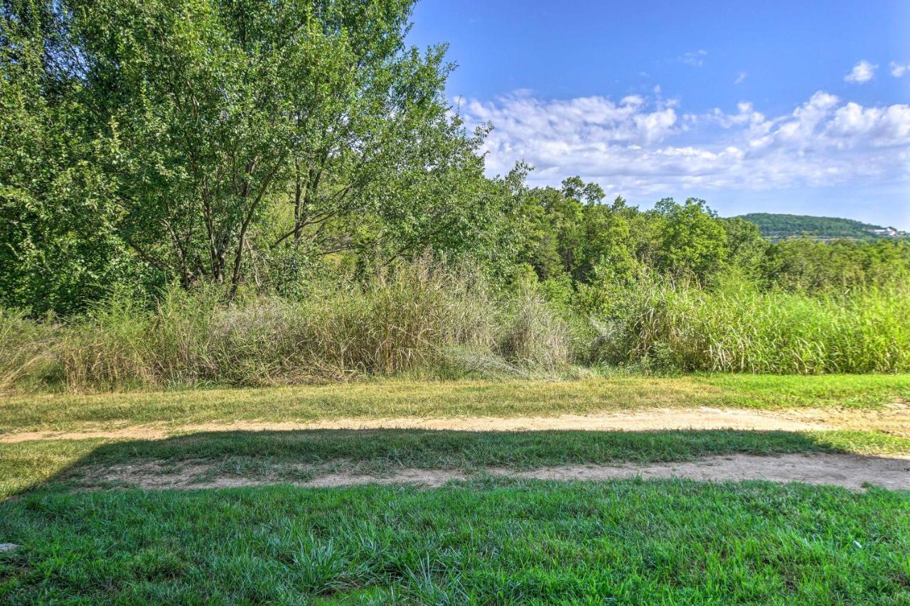 Cozy Condo With Pool Access, 5 Mi To Table Rock Lake Брэнсон Экстерьер фото